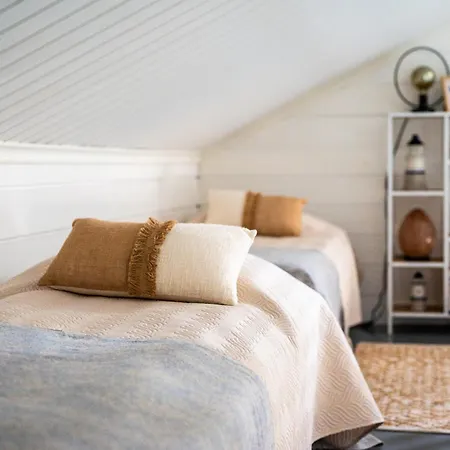 Kallan Pore アパート カラヨキ