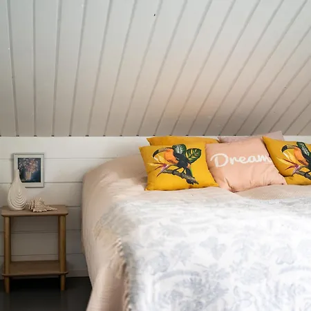 Kallan Pore アパート