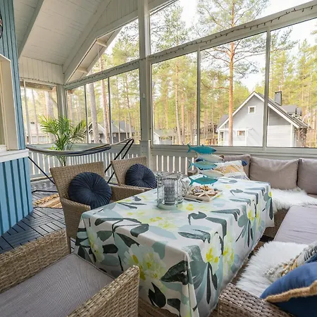 Kallan Pore アパート カラヨキ