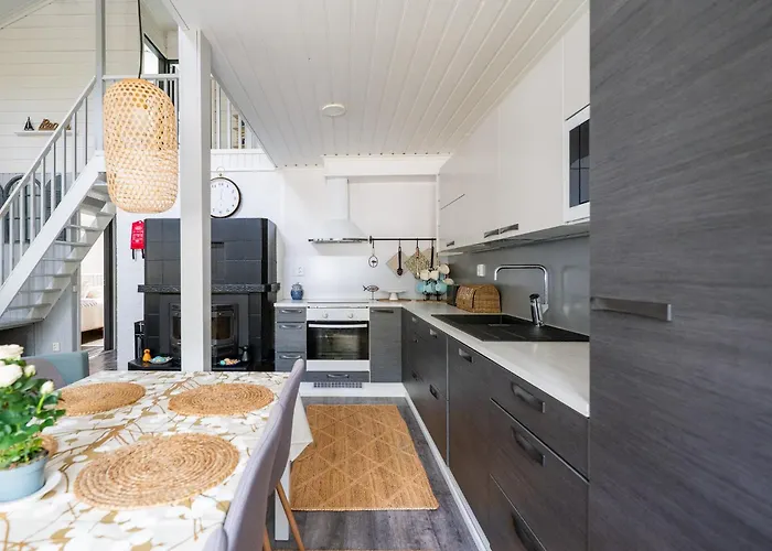 Kallan Pore 公寓 *